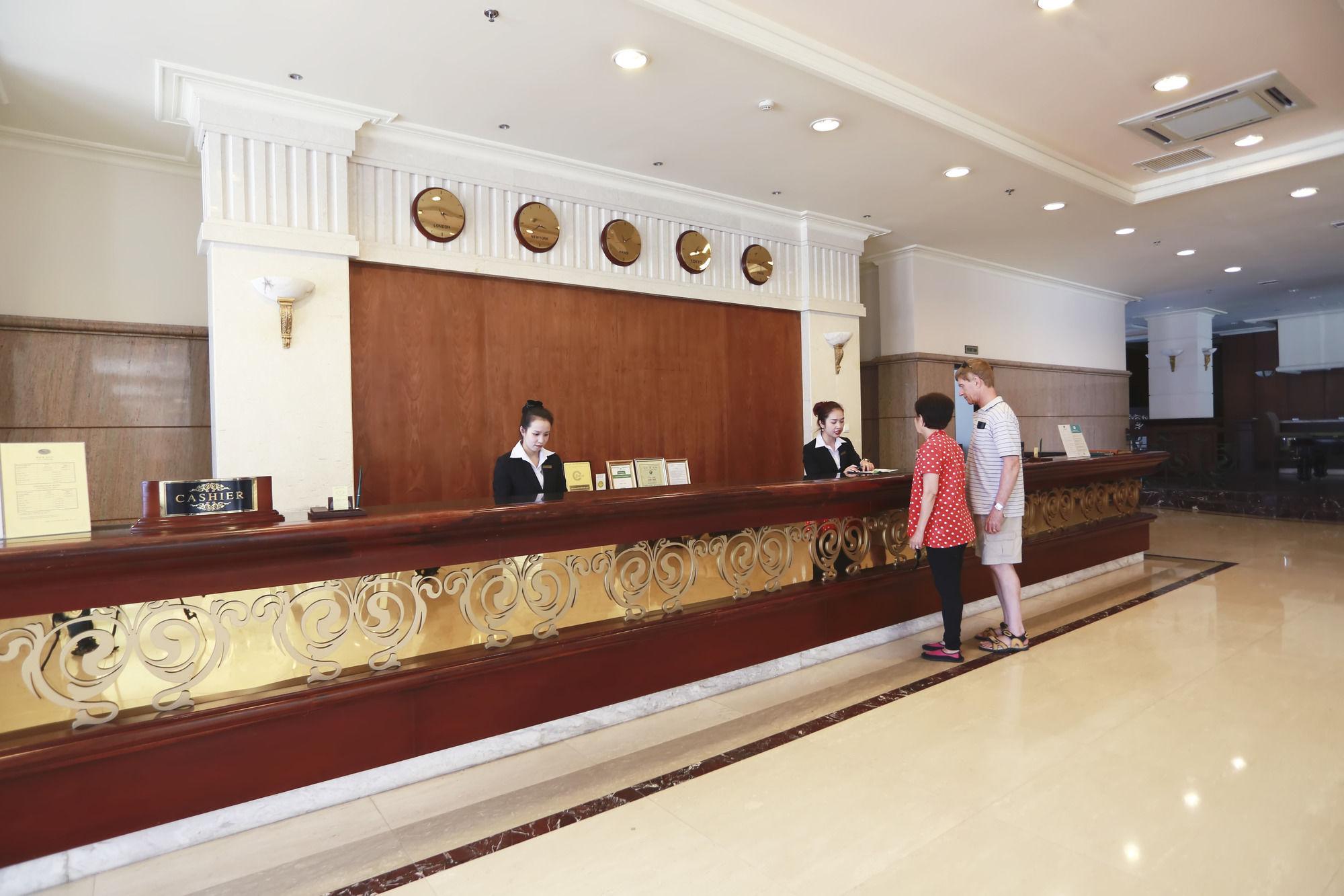 Saigon Dalat Hotel Bagian luar foto